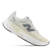 New Balance Rebel V5