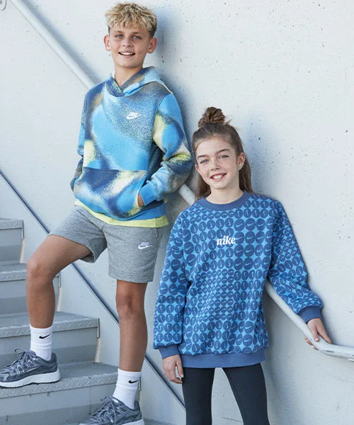 Kids in fleece.