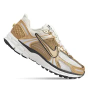 Nike Vomero 5 shoes