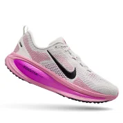 Vomero 18 shoe.