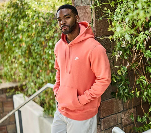 Men's fleece.