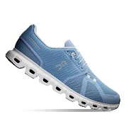 On Cloud 6 shoe.