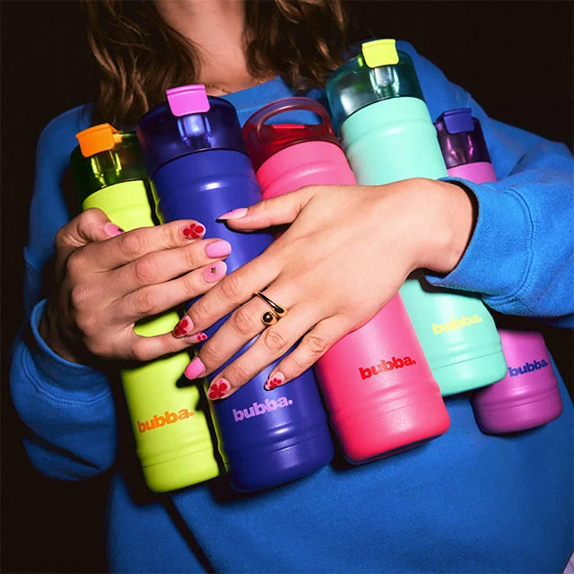 Drinkware in outdoor environment.