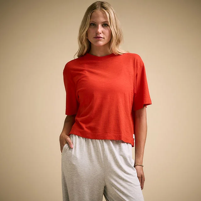 Woman in Calia outfit. 