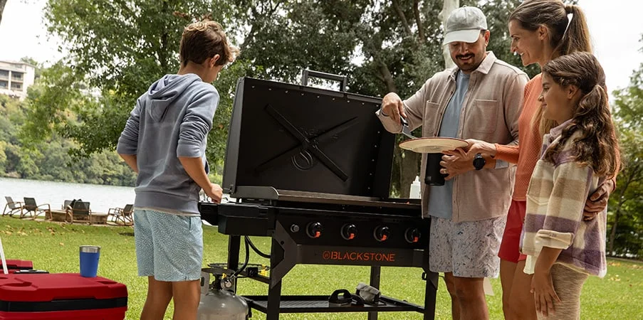 Family Grilling. 