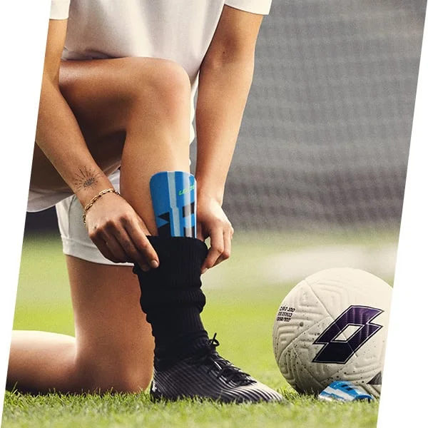 Lotto Solista soccer cleat