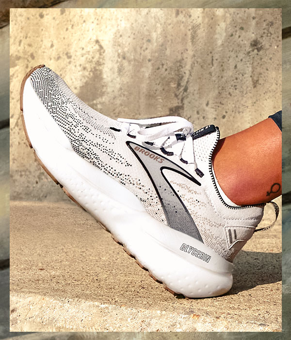 Brooks Glycerin 21 running shoe