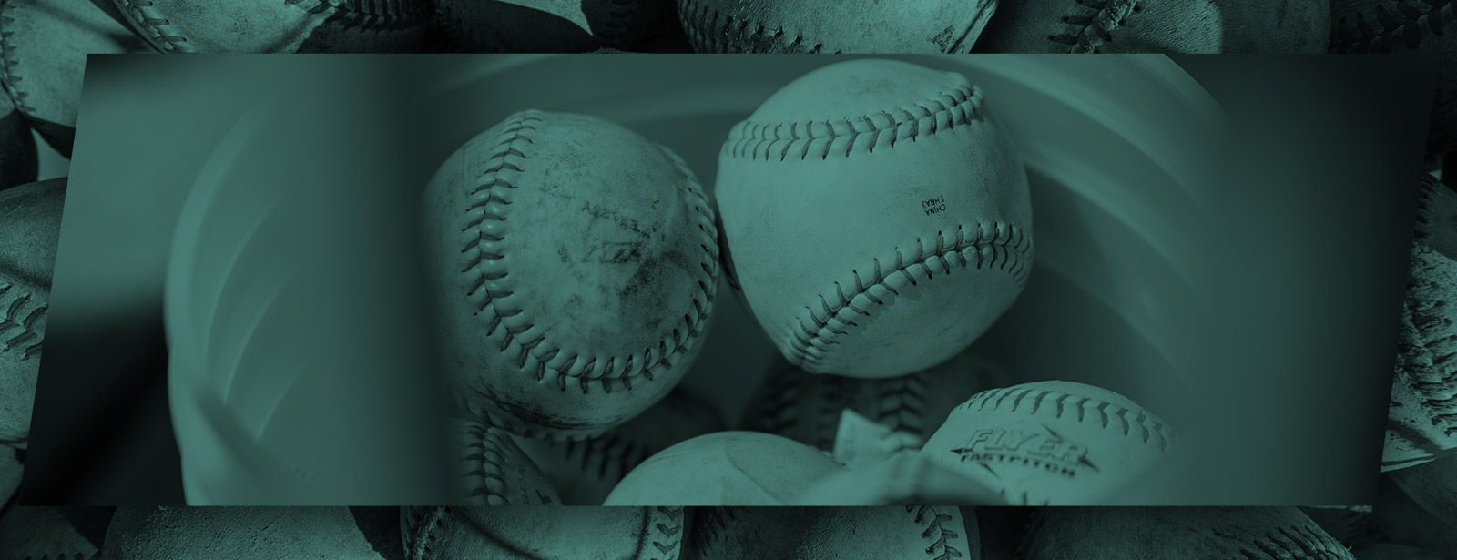 Softball vs Baseball: Learn and Compare the Differences