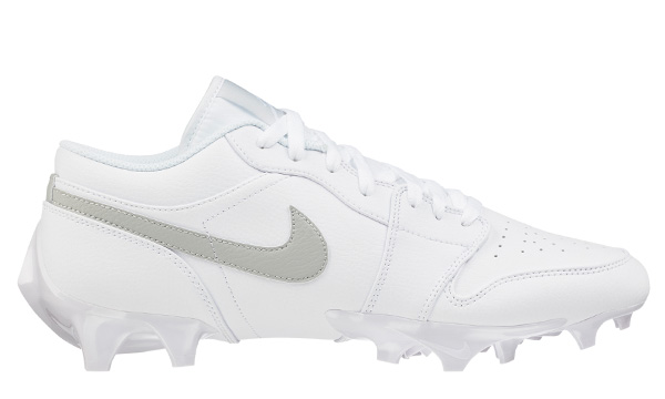 Low Cut Cleats