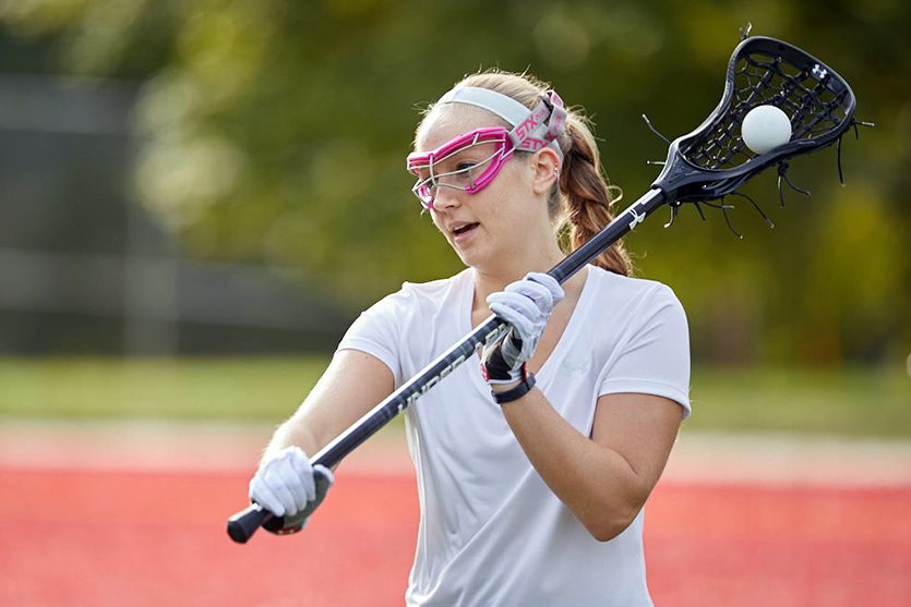 How to Buy Women s Lacrosse Gloves