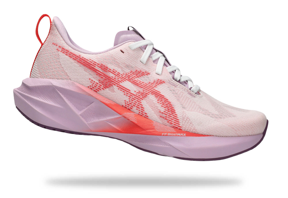 ASICS novablast
