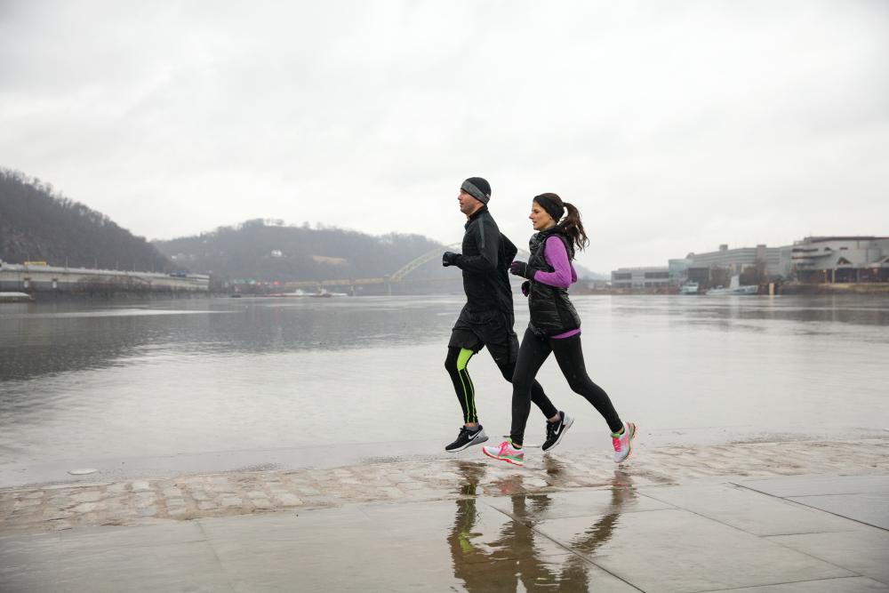 6 Picks for Cold Weather Running  Running in cold weather, Best