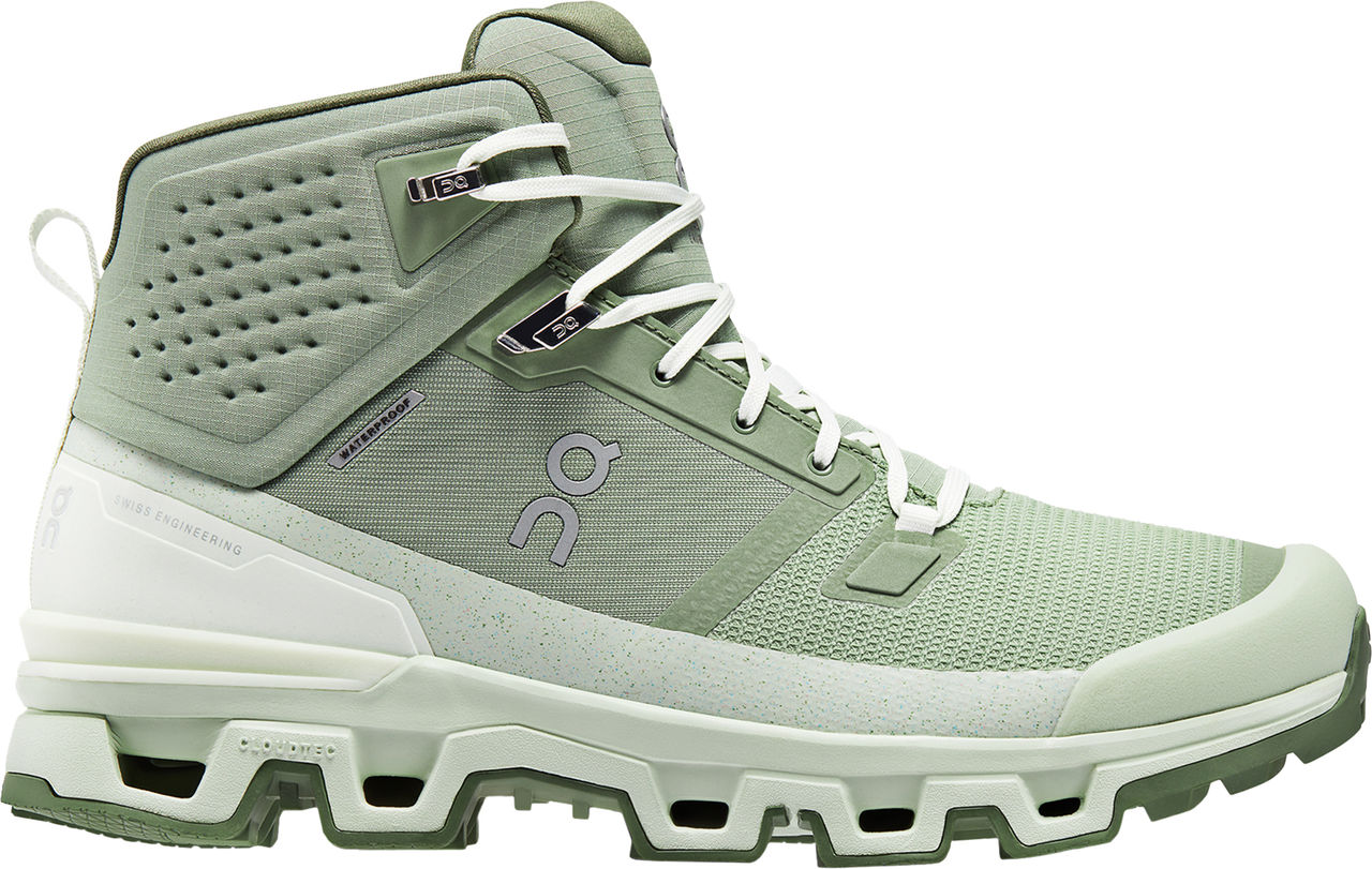on cloudrock edge raw hiking shoe.