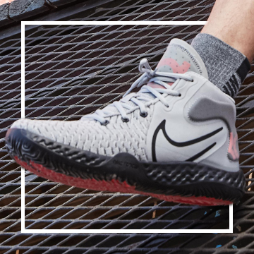 team color basketball shoes